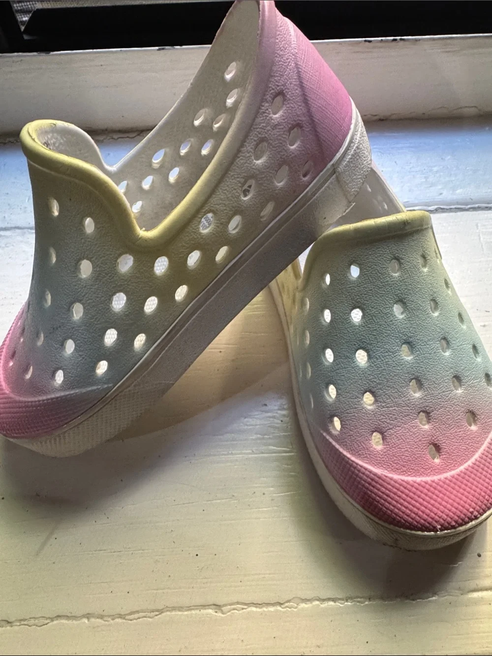 Old Navy Kids Gradient Slip-On Water Shoes - Pink, Yellow, Blue